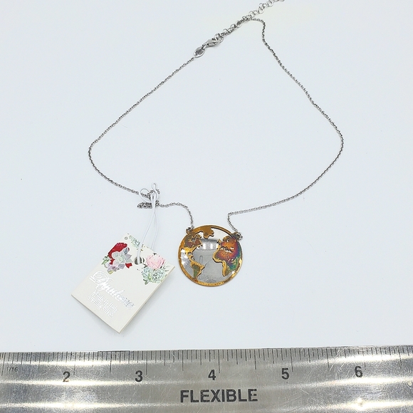 Sterling silver Earth necklace - Picture 1 of 1